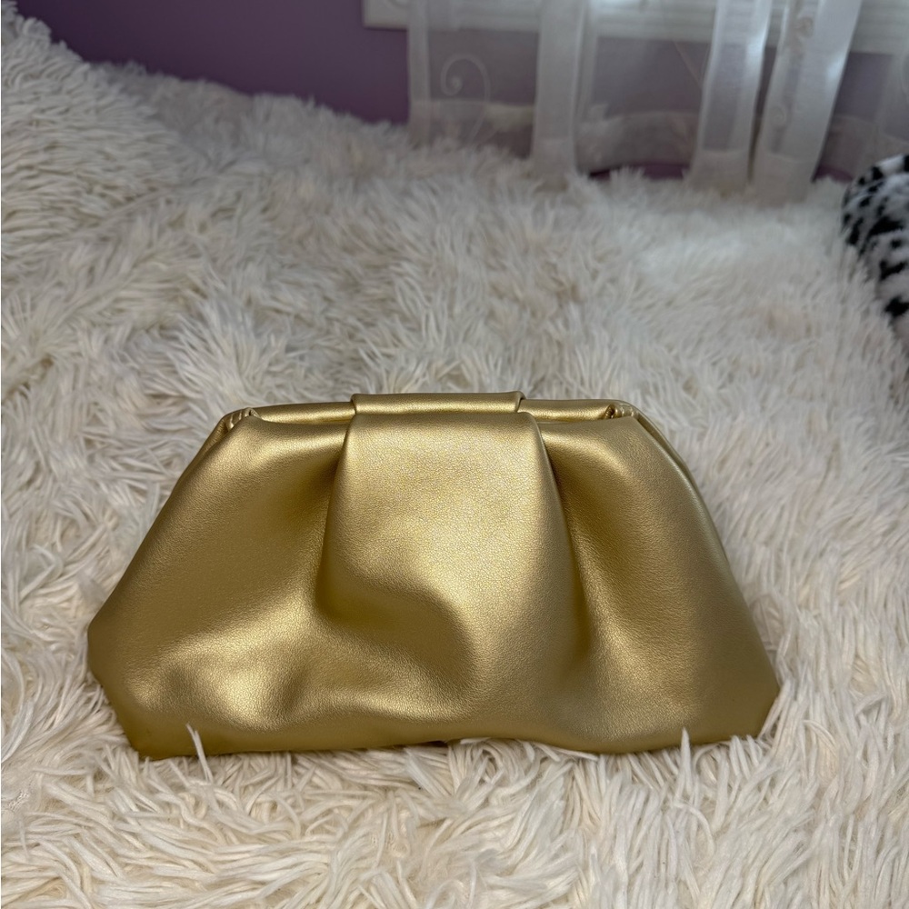 Elegant Gold Clutch Bag